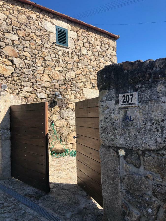 דירות פארדס דה קורה Casa Do Conde Montier מראה חיצוני תמונה